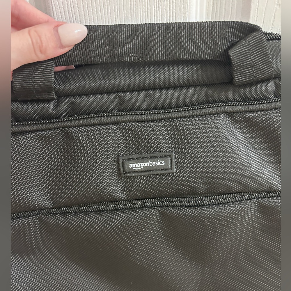 Amazon basics brief case - Picture 5 of 5